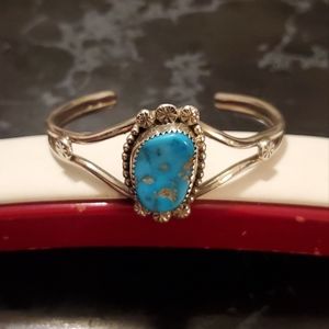Sterling Silver Vintage Navajo Kingman Turquoise Cuff Bracelet